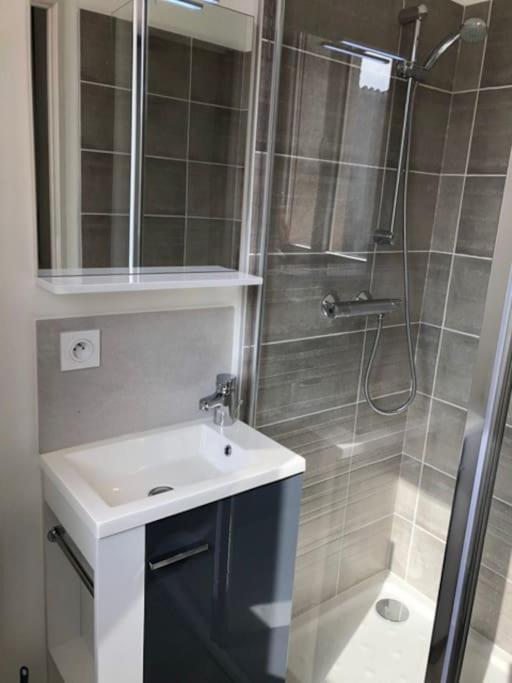 Studio 442 Clim + Parking A 10 Min Des Plages Apartment